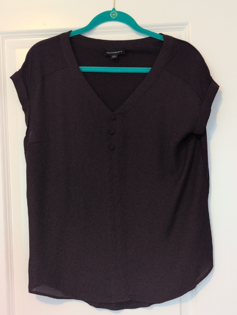 Fortune @Ivy Short-Sleeve V-Neck Blouse in Dark Plum